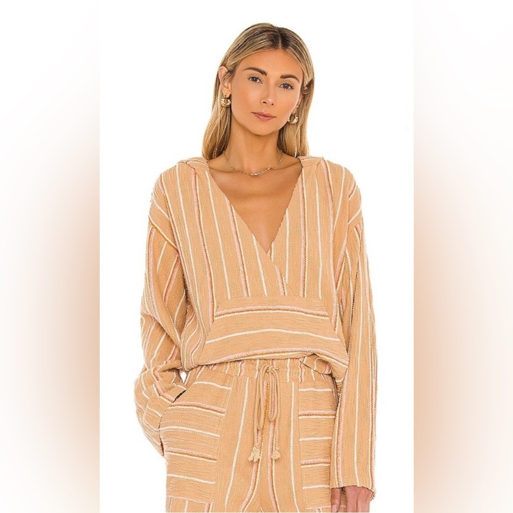 L Space Paradise‎ Sunrise Stripe Hooded Pullover Gold Medium Woven Knit Coastal